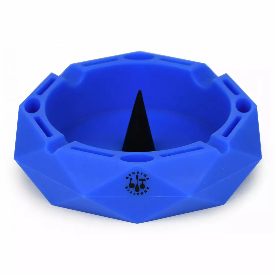 West Coast Gifts Lit Silicone 5" Round Ashtray W/ Debowler