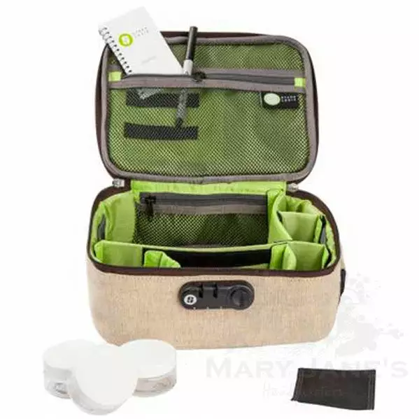 BOB Headquarters Storage Stashlogix Smokers Case